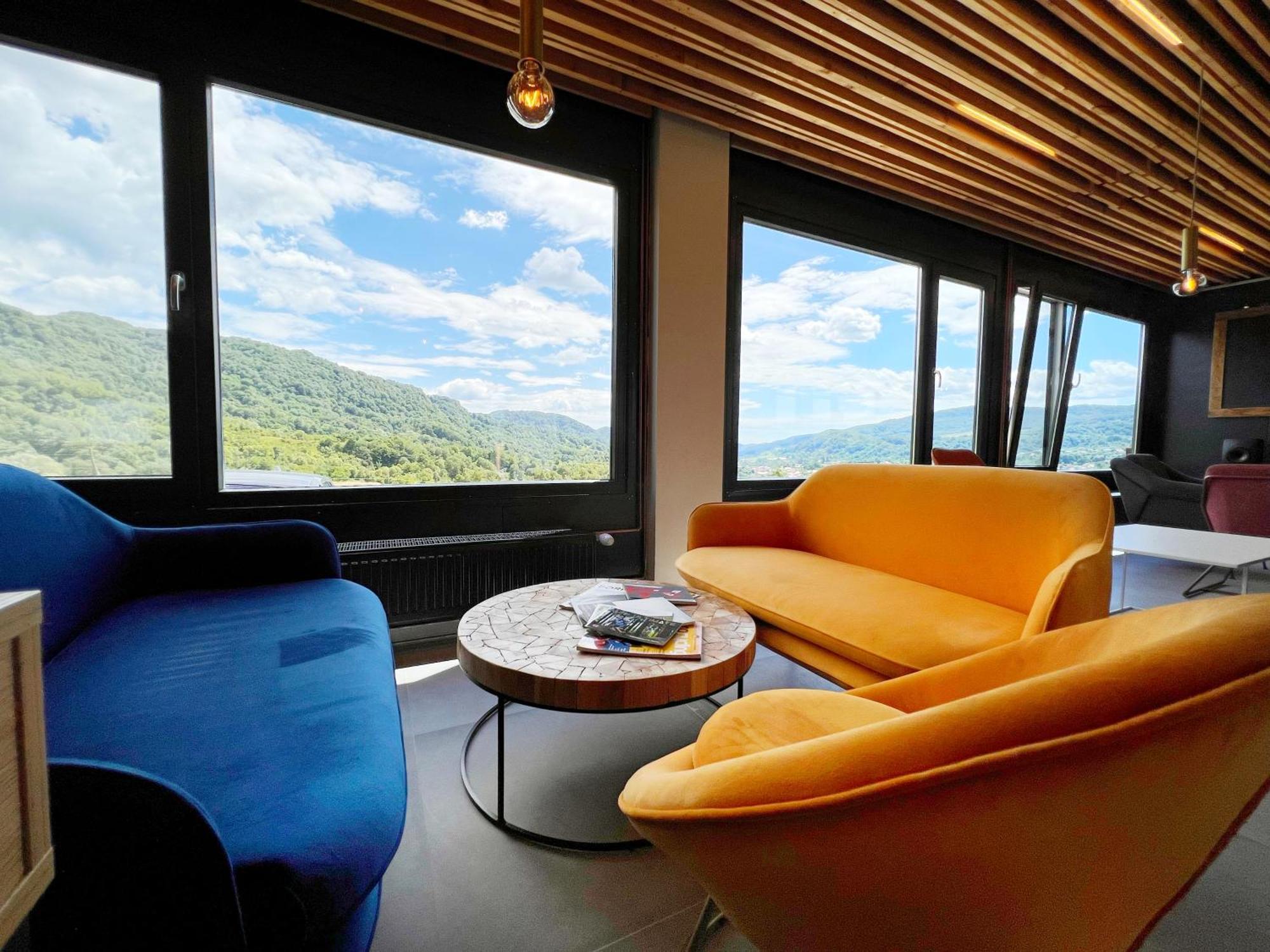 Hotel Flandra Glamping Corbeni Esterno foto