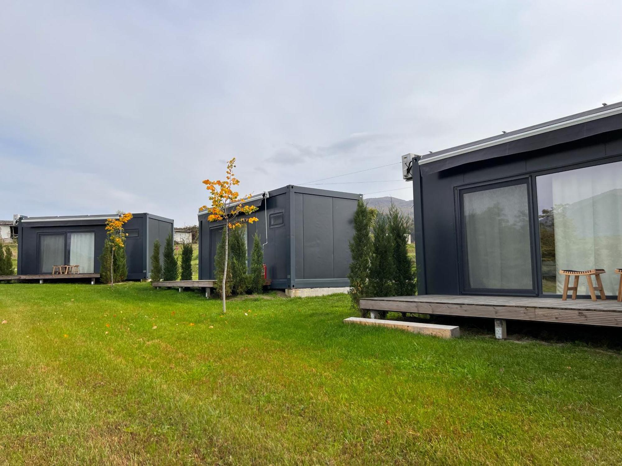 Hotel Flandra Glamping Corbeni Esterno foto