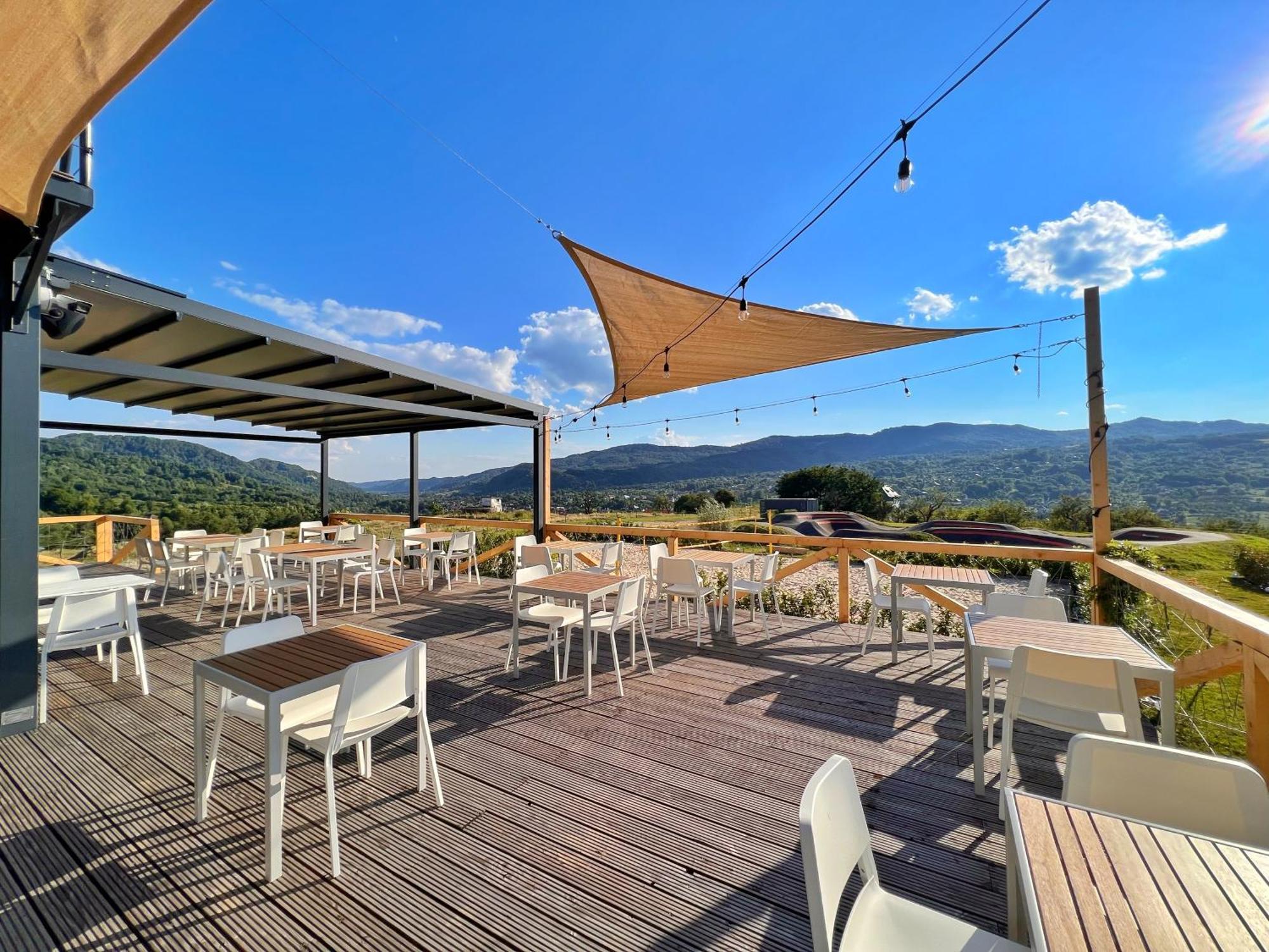 Hotel Flandra Glamping Corbeni Esterno foto