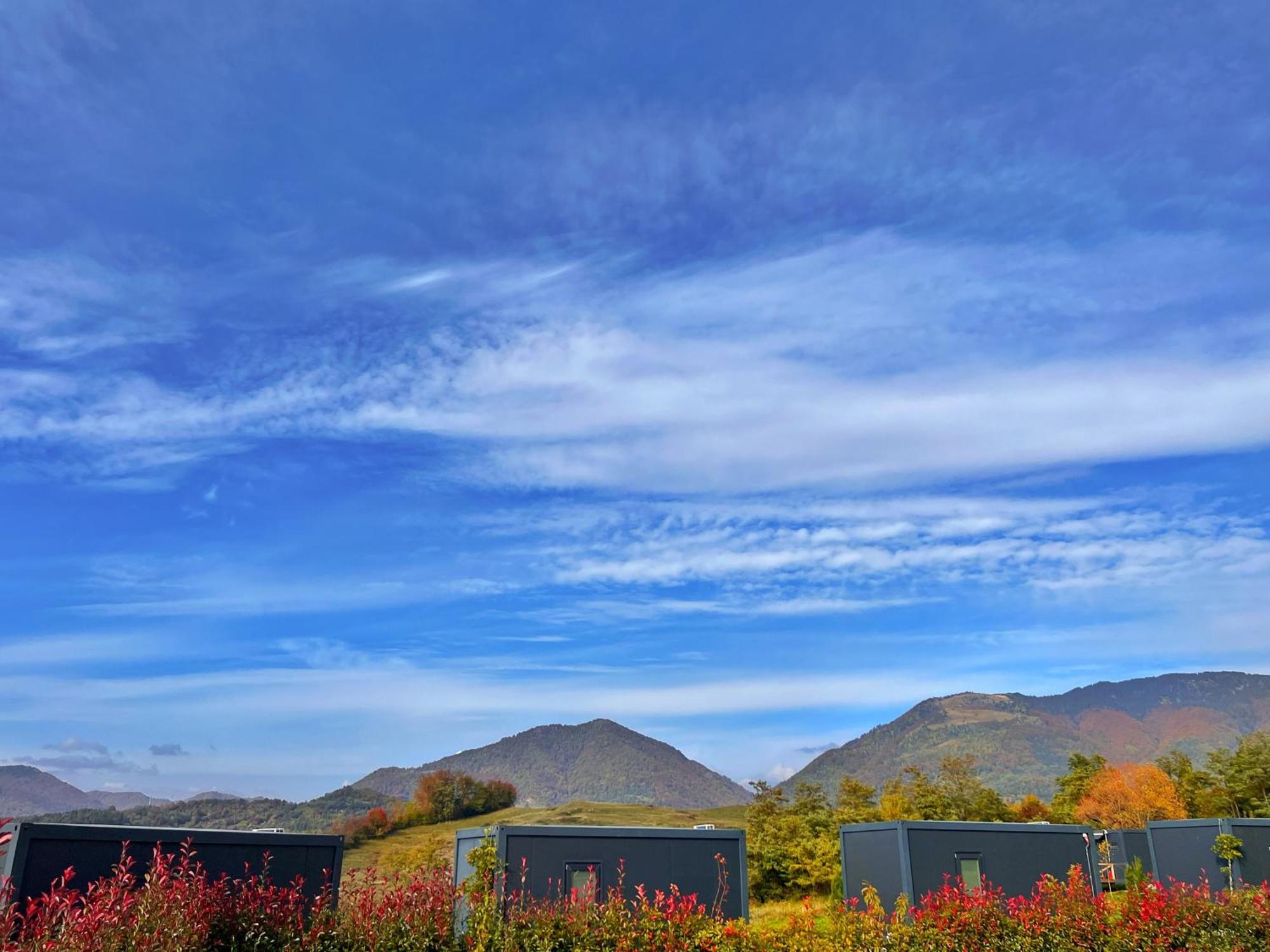 Hotel Flandra Glamping Corbeni Esterno foto