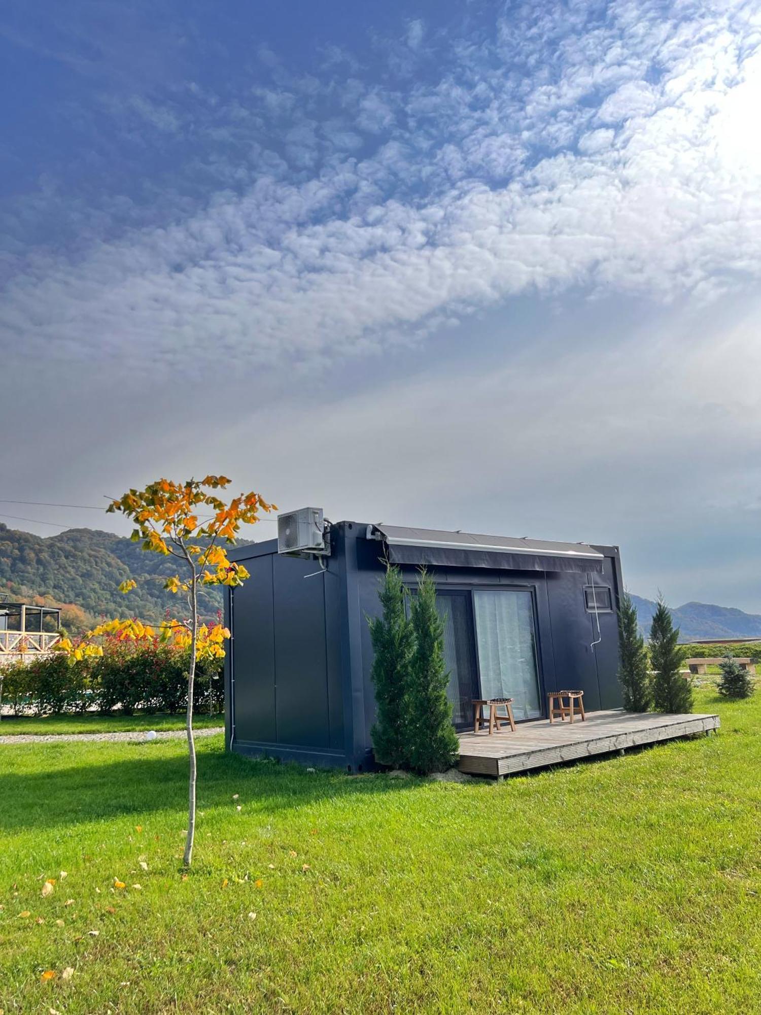 Hotel Flandra Glamping Corbeni Esterno foto