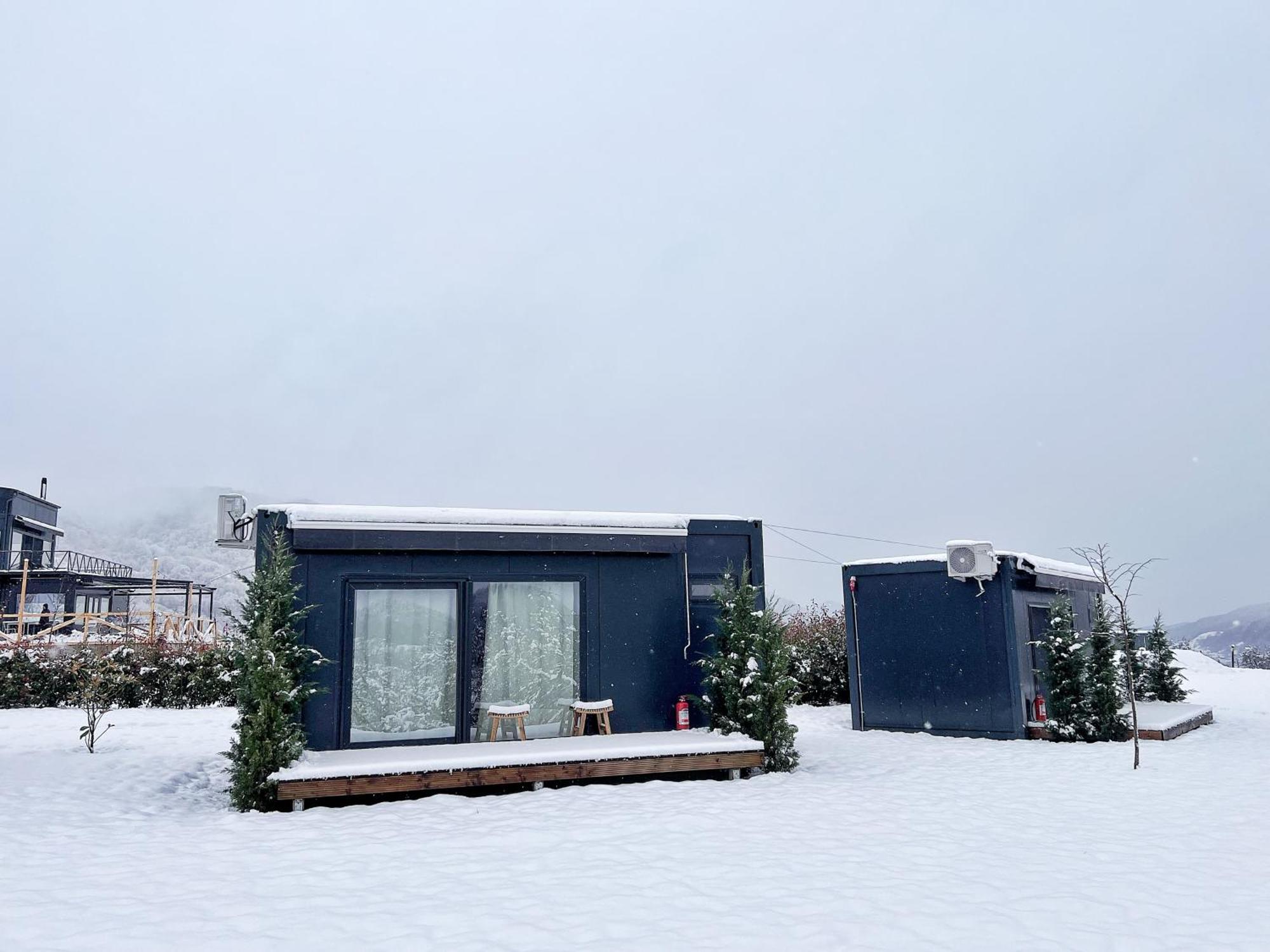 Hotel Flandra Glamping Corbeni Esterno foto