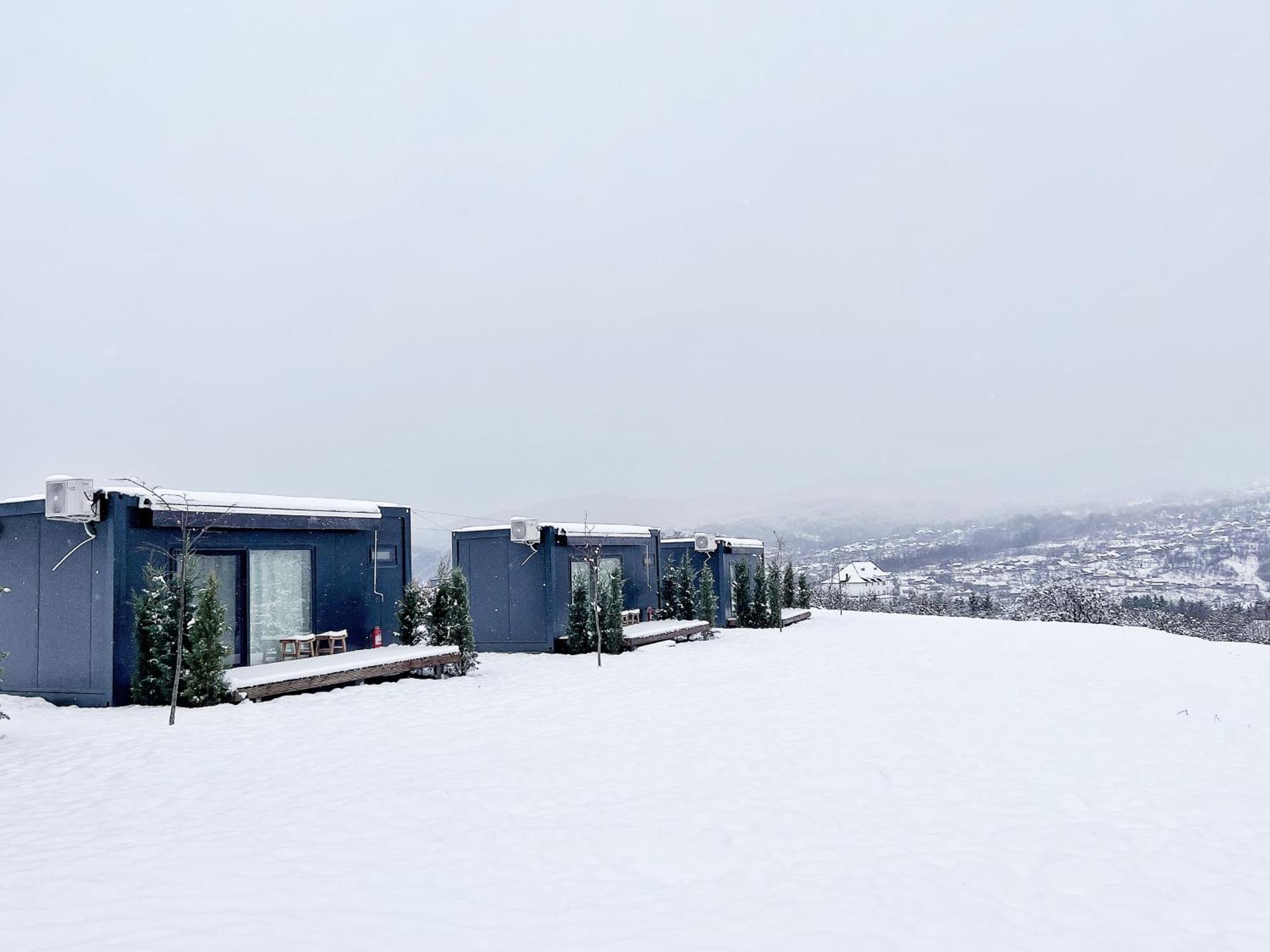 Hotel Flandra Glamping Corbeni Esterno foto